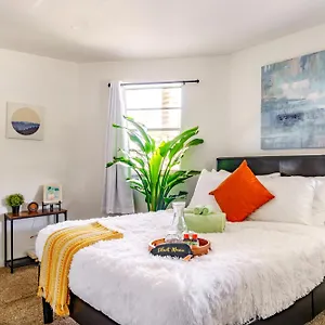 Short North Convention Private Parking Pets Apartment
